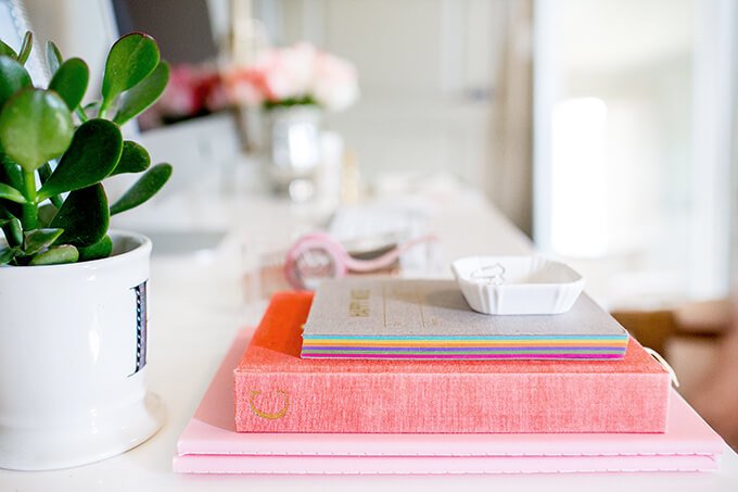 Hello fashion home office